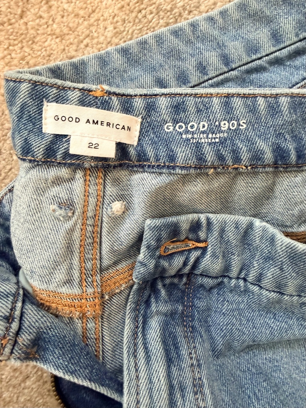Good American 90’s Relaxed Jeans Indigo893 - Picture 3 of 6